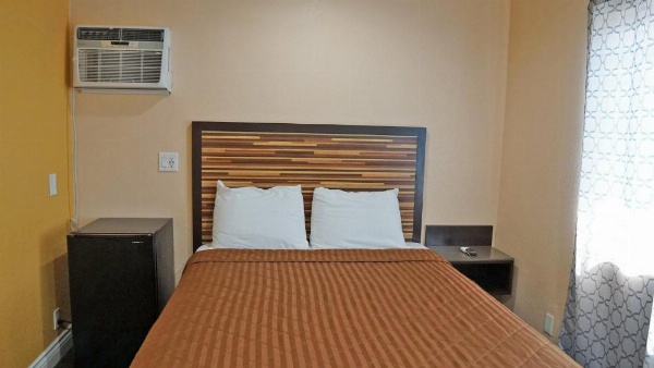 Holly Crest Hotel - Los Angeles, LAX Airport image 27